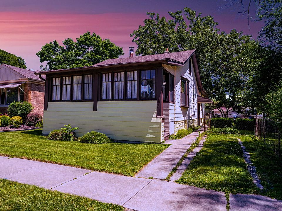 1st image of 12215 Greenwood Ave