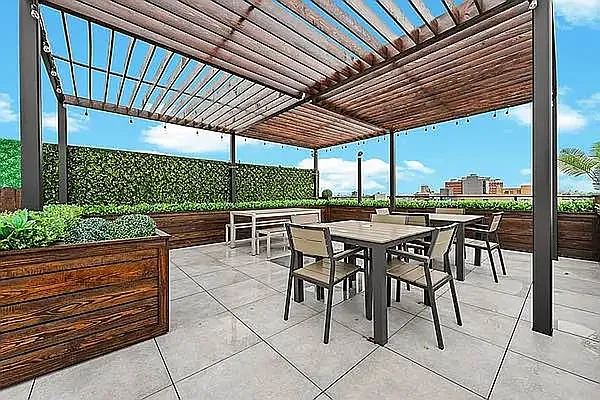 Rented by Arche Nest LLC | media 16