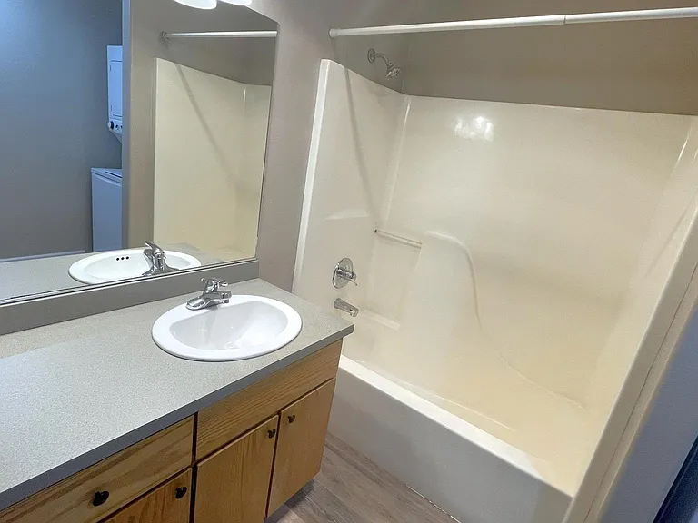 12003 SE Oak St #3 — Photo 10