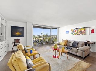 Coral Tree Plaza, San Diego, CA 92103