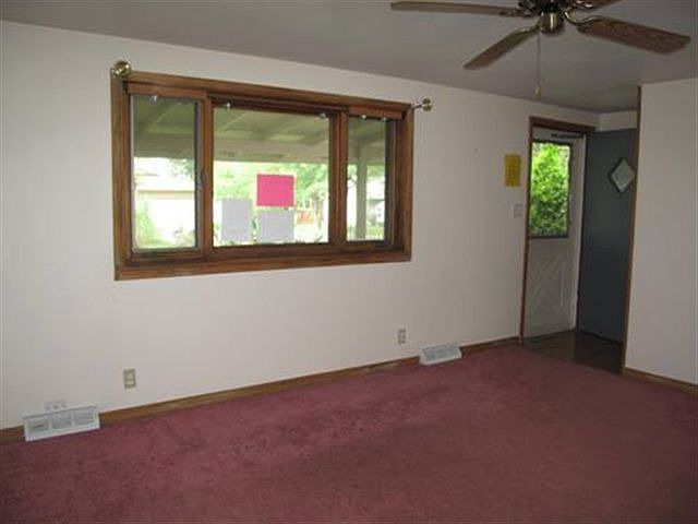 2nd image of 5101 N Beacon Ave