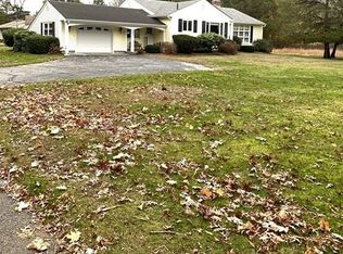 15 Ralsie Rd, Rehoboth, MA 02769