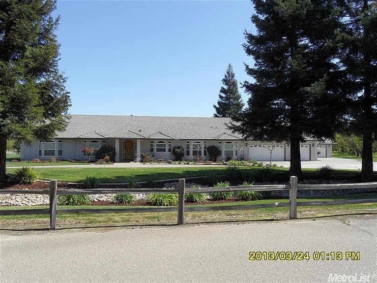1st image of 15940 Southland Ct