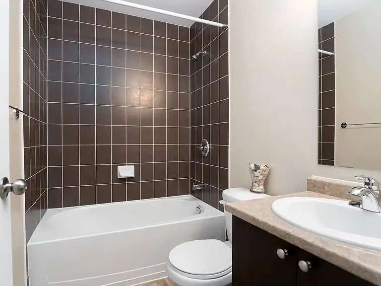 231 Kennevale Dr #1 — Photo 6