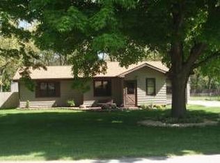 6973 W Pippin Dr, Michigan City, IN 46360