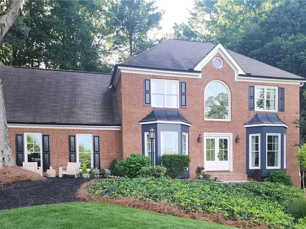 2675 Catawba Dr NW, Kennesaw, GA 30152