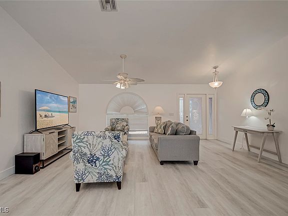 5th image of 12196 Matlacha Blvd