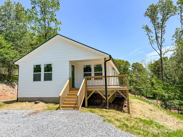 21 George Allen Rdg, Arden, NC 28704