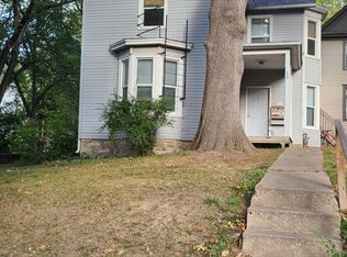 420 S Lucas St APT 3, Iowa City, IA