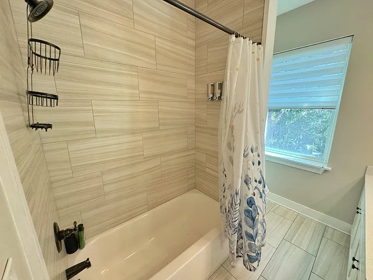 2523 Oleander St — Photo 48