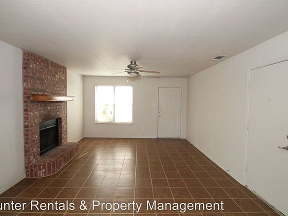 4th image of 2320 Wildewood Dr Unit B