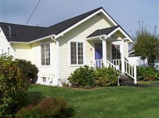 1922 Pioneer St, Enumclaw, WA 98022