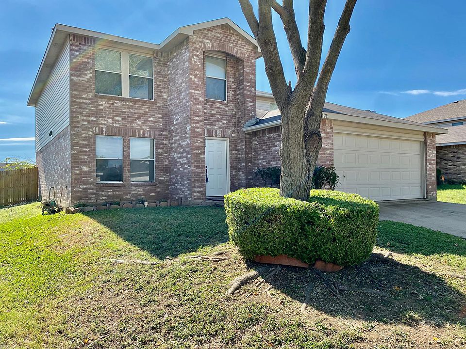 1st image of 4029 Fox Trot Dr