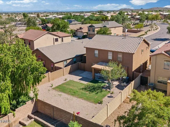 1020 E SADDLE Way, San Tan Valley, AZ 85143