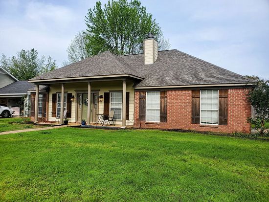 Property at 210 Hemlock Dr, Flowood, MS 39232