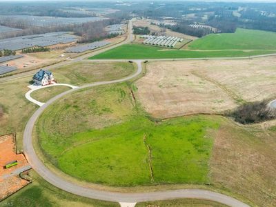 2015 Chimney Field Rd, Yadkinville, NC, 27055