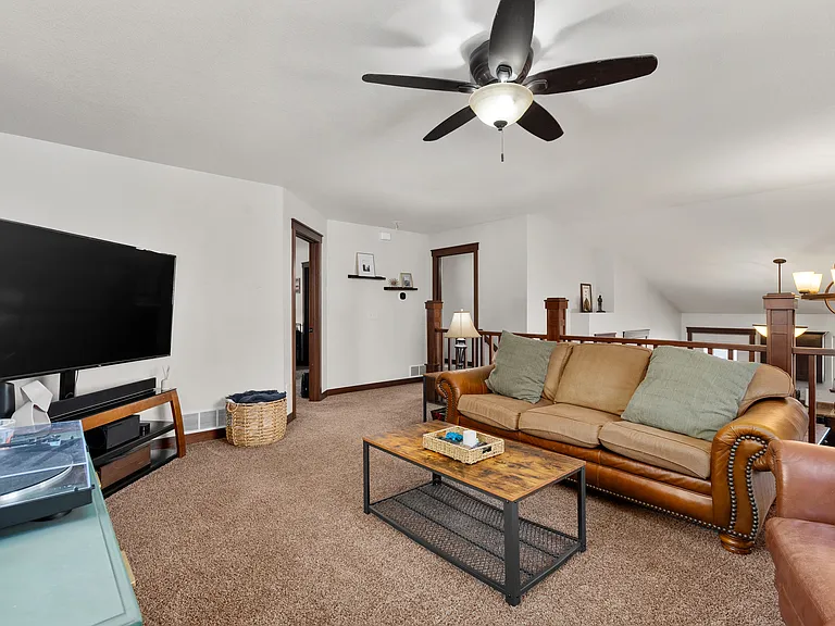 797 Club View Ln — Photo 9