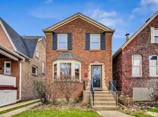 1139 S East Ave, Oak Park, IL 60304