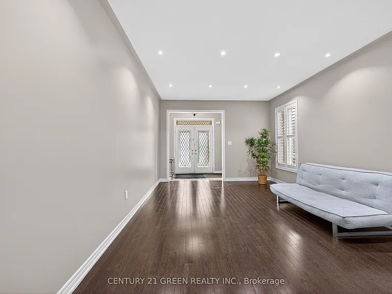 50 Bellcrest Rd — Photo 9