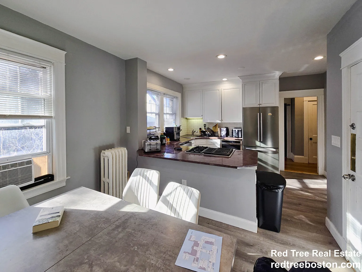 4 bed, 1500 sqft, $6,700 — Photo 2