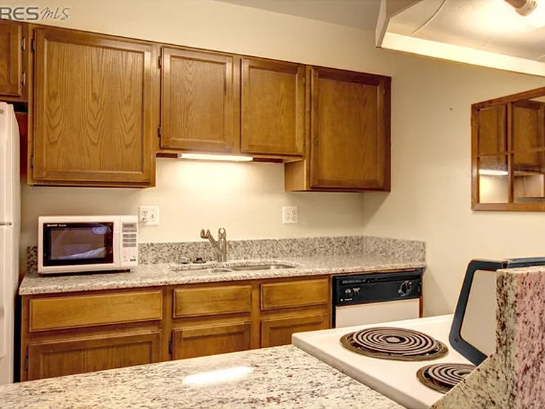 1601 W Swallow Rd #5C — Photo 7