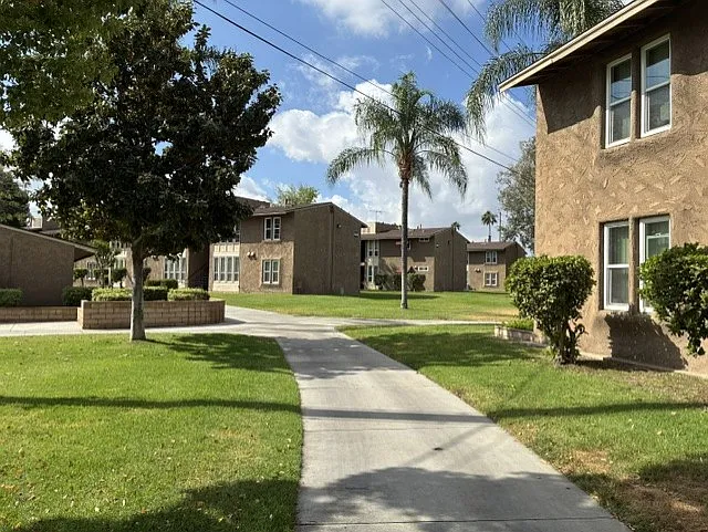 Sierra Woods Apartments