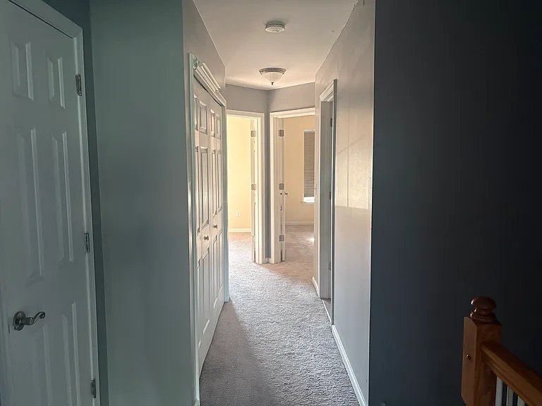 114 Oxford Falls Ct — Photo 17