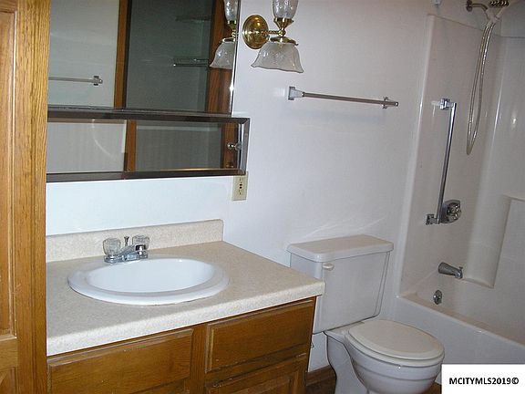 3rd image of 630 Briarstone Dr APT 103