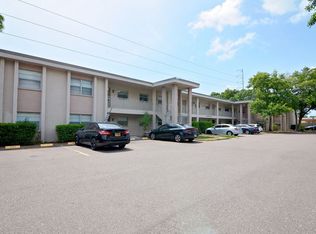 900 70th St N APT 106-6831, Saint Petersburg, FL 33710