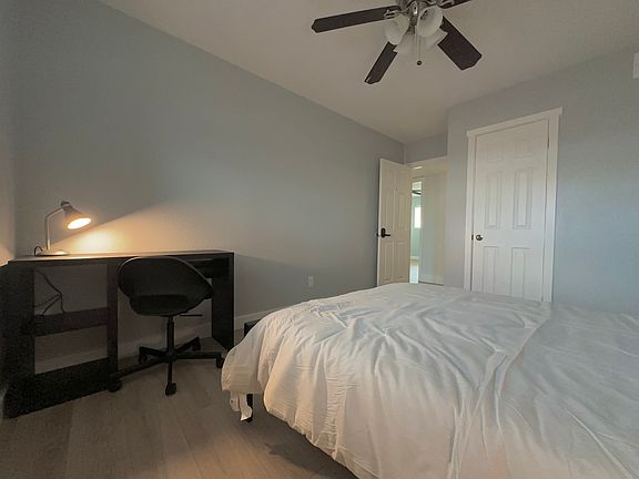5th image of 1 W Fairmont Dr #5