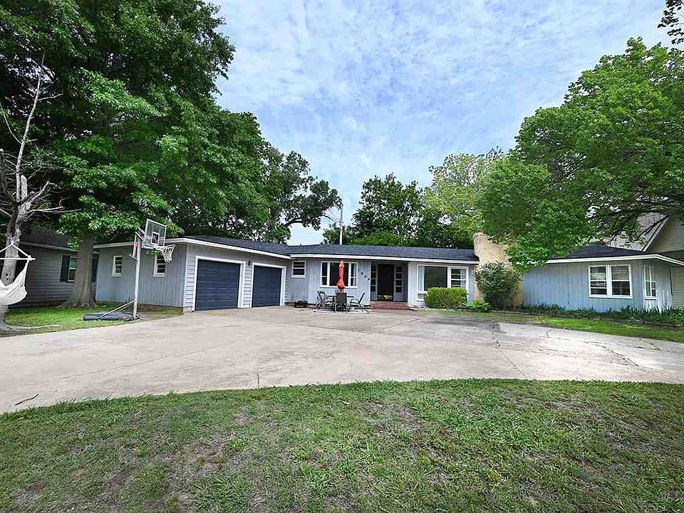 1st image of 1804 W Arrowhead Pl