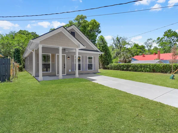 2235 Alaska St, Savannah, GA 31404
