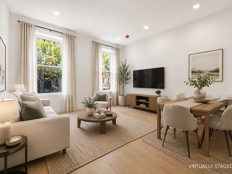 76 Carroll St #2 — Photo 2