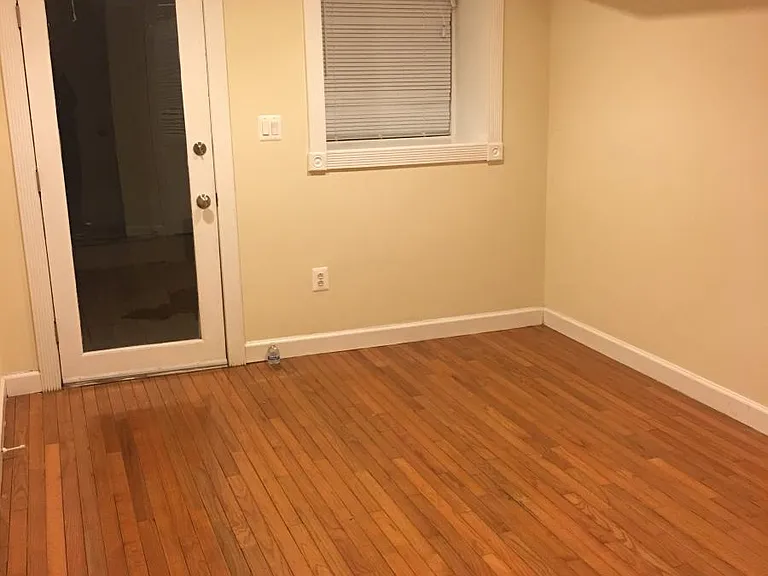 1459 Girard St NW #1 — Photo 3