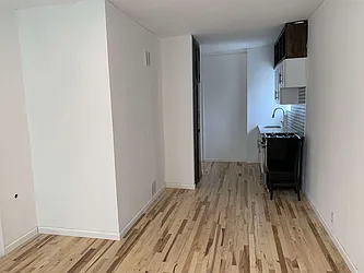 Rented by Flatiron Real Estate Advisors LLC