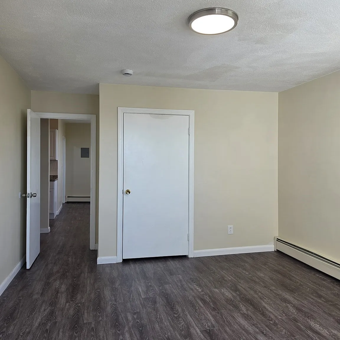 1 bed, 1.0 bath, 502 sqft, $1,850 — Photo 2