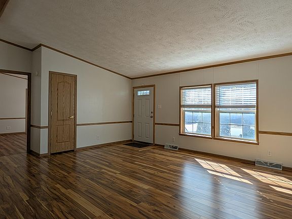 3rd image of 26 Shiloh Drive