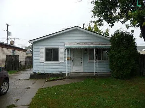 6812 Paige Ave, Warren, MI 48091