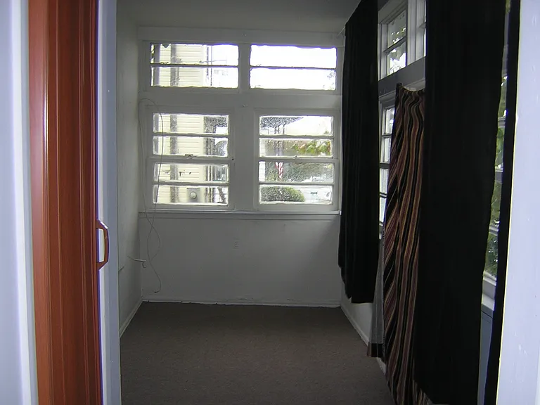 Hall Ave_01172013