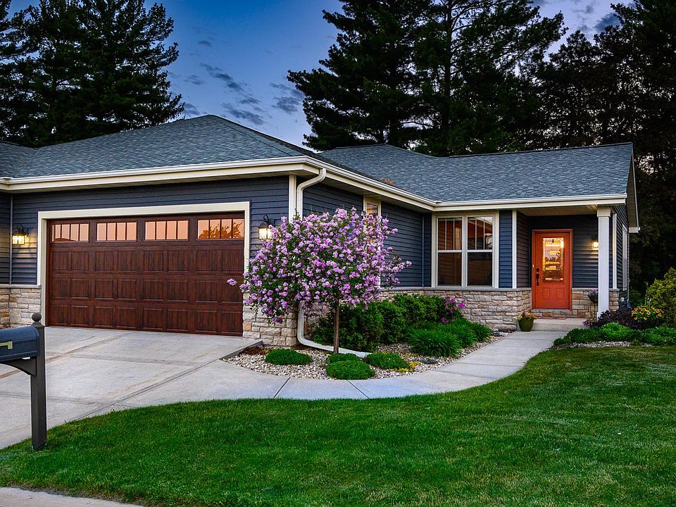 1st image of 901 Whispering Pines CIRCLE