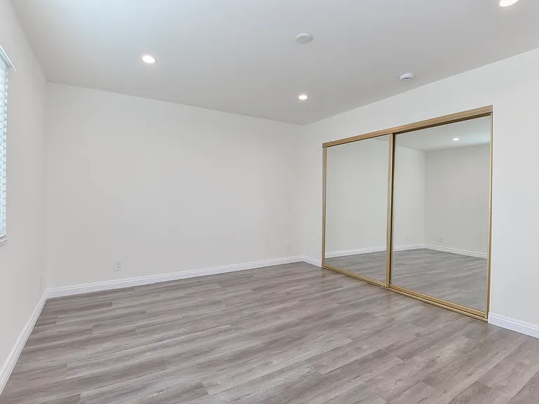 1021 Linden Ave #6 — Photo 23