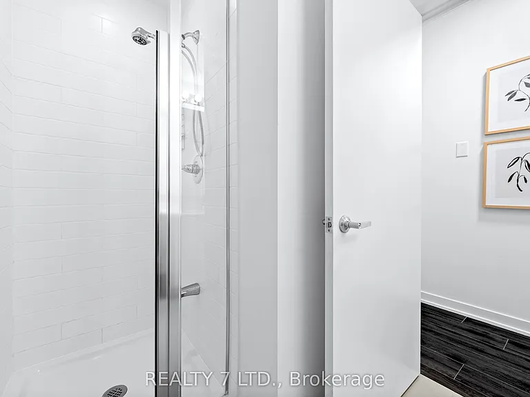 18 Rean Dr #624 — Photo 38