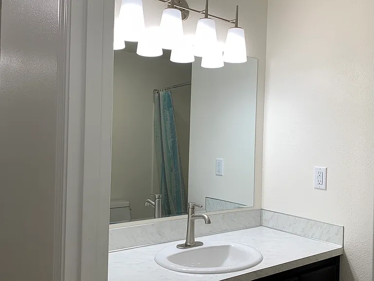 2424 Melrose Loop — Photo 34