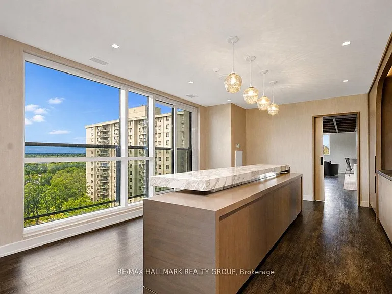 560 Rideau St #1106 — Photo 38