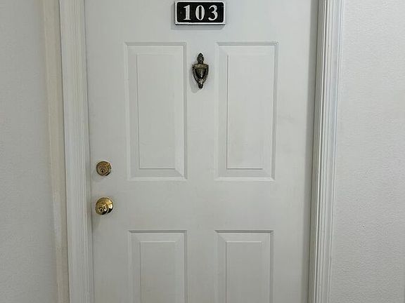 2nd image of 660 Gateway Dr SE Unit 103