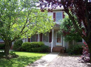 1055 Blue Ridge Dr, Harrisonburg, VA 22802