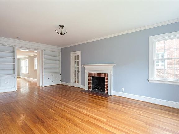 3rd image of 4316 Kensington Ave