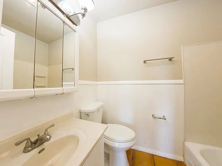 1001 Maish Ave — Photo 12