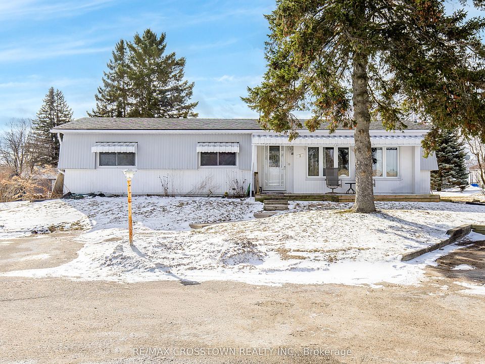 1st image of 3 Fairbirch Ct