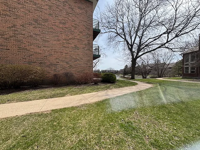 905 Casey Ct #1 — Photo 45